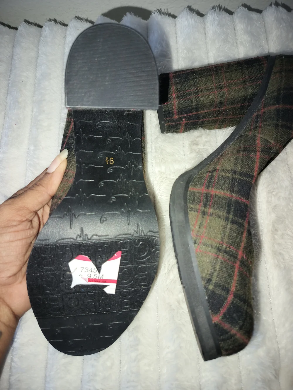 Olive Plaid Women's Pumps -BC Size 9.5